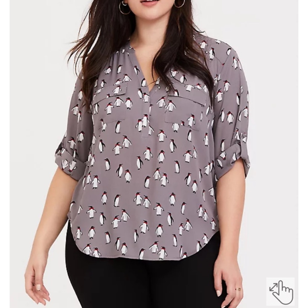 Torrid Harper Georgette Grey Penguin Blouse sz 2